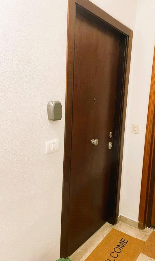 La Via Di Mezzo Daire Katanya Dış mekan fotoğraf