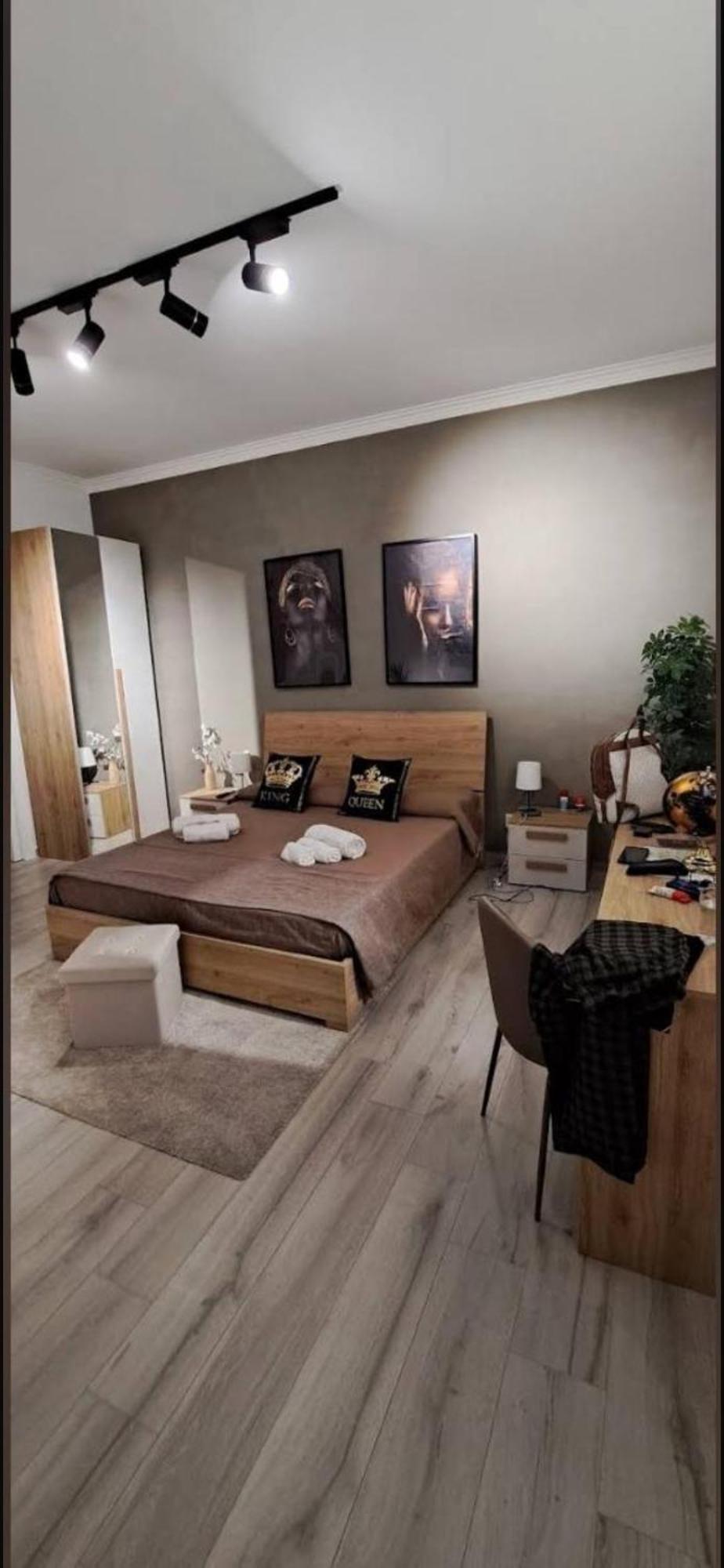 La Via Di Mezzo Daire Katanya Dış mekan fotoğraf